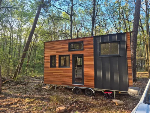 Transport de Tiny House par Altura Remorques